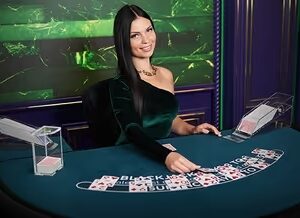 에볼루션 카지노의 디디케이티드 블랙잭, 전용 스튜디오와 현지어 딜러